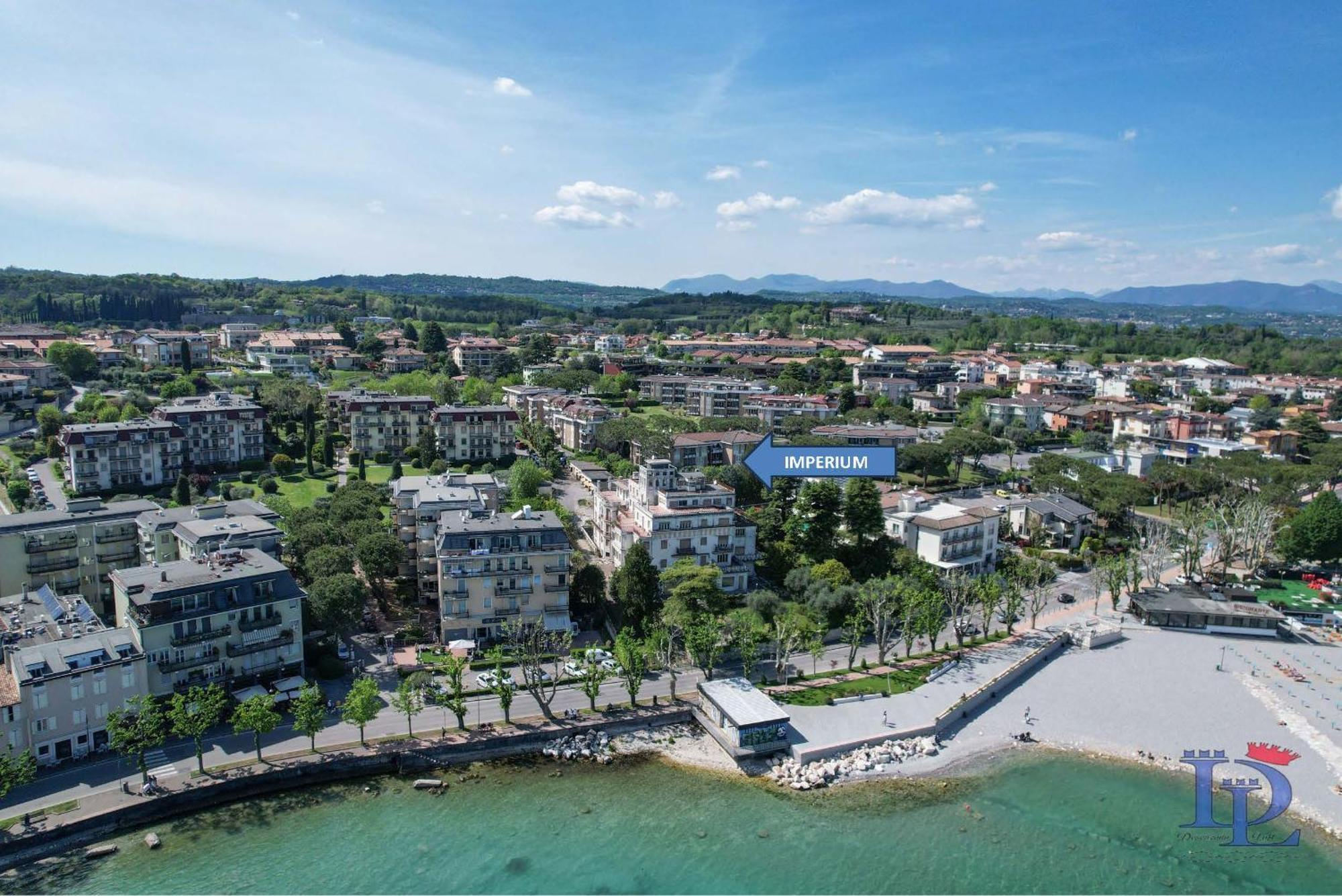 Desenzanoloft Official Partner Marriott Homes & Villas - Imperium Desenzano del Garda Dış mekan fotoğraf