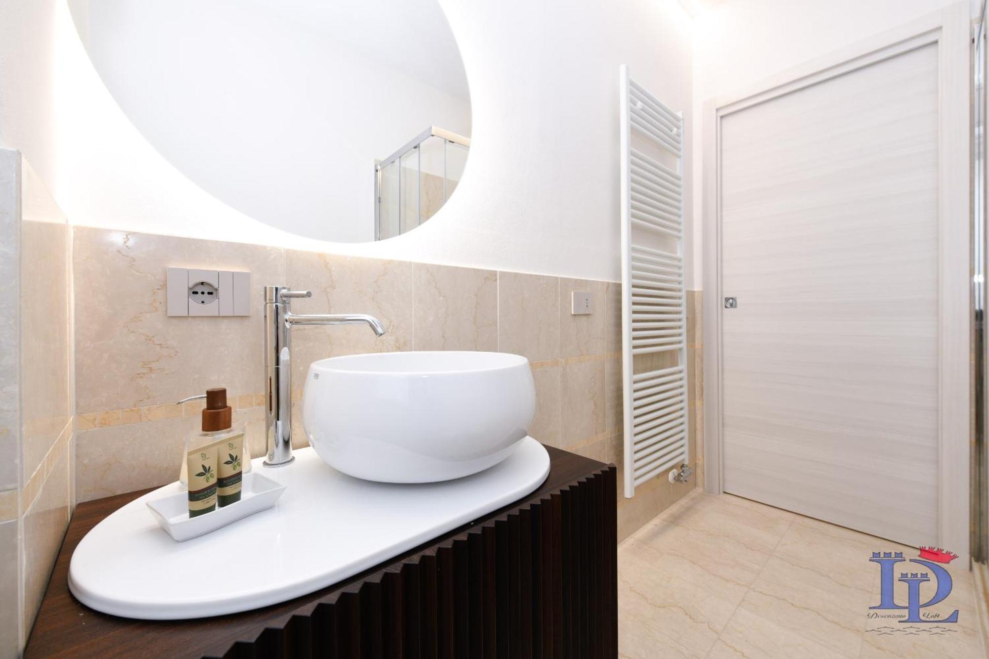 Desenzanoloft Official Partner Marriott Homes & Villas - Imperium Desenzano del Garda Dış mekan fotoğraf